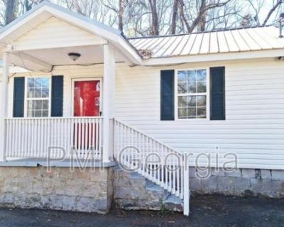 2 Bedroom 1BA 1160 ft House For Rent in Stone Mountain, GA