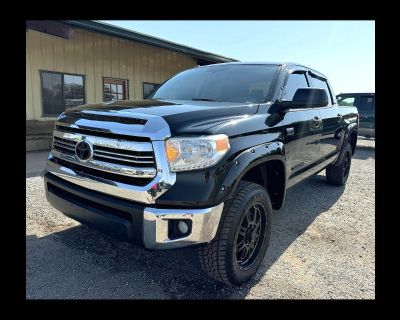 2017 Toyota Tundra SR5 5.7L V8 FFV CrewMax 4WD
