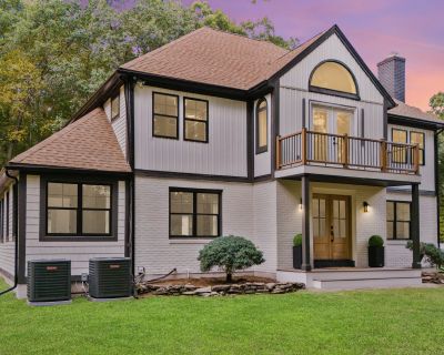 4 Bedroom 2BA 3155 ft Apartment For Rent in Colchester, CT