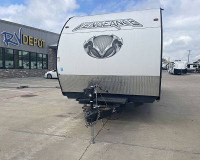 2014 Forest River VENGEANCE 25V