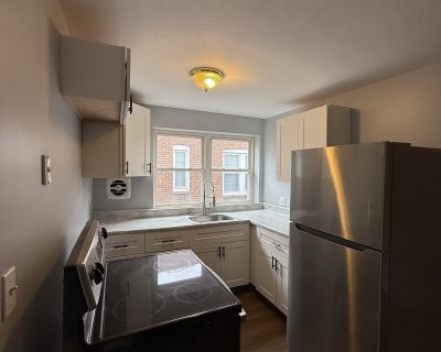 44 Standish St. ACTUAL Rent is $1,650 WITH HEAT AND HOT WATER INCLUDED. This well-maintained two-bedroom, one-bathroom unit is located in the heart of Hartford's South End, offering the perfect balance of comfort and convenience. With an open, airy floor plan, the living and dining areas are flooded with natural light, creating a warm and inviting atmosphere. The kitchen features ample cabinet ...