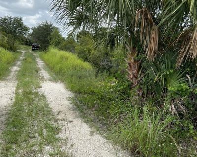 Lots and Land For Sale in Punta Gorda, FL