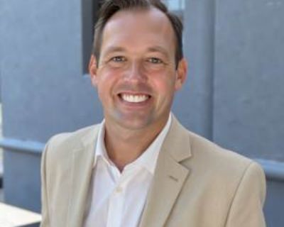 Non-smoker. Budget: $1,000 per month. Ready to move: now. Looking for myself. Educated and successful business executive. Faith driven and recently divorced.