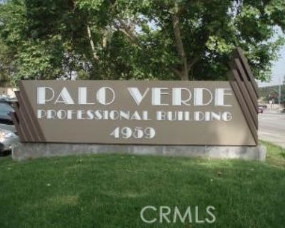 101 ft Commercial Property For Rent in Montclair, CA