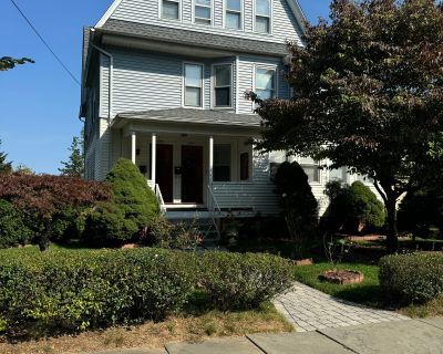 3 Bedroom 1BA 3987 ft Apartment For Rent in Hartford, CT