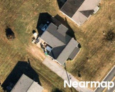 1.0 Bath Foreclosure Property in New Windsor, MD 21776 - Western Chapel Rd