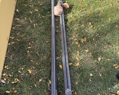 Chevy box divider rods