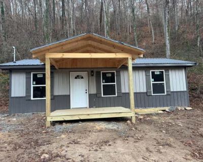 2 Bedroom 1BA 684 ft Single Family Home For Sale in NEWPORT, TN