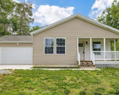 3 Bedroom 2BA 1274 ft Single Family Home For Sale in PLATTSMOUTH, NE