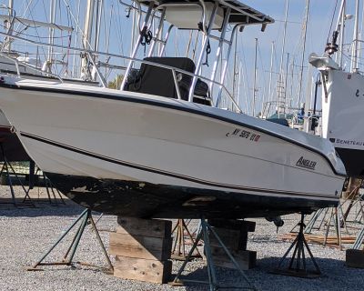 2001 Angler 2100CC