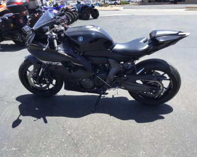 2024 Yamaha YZF R7