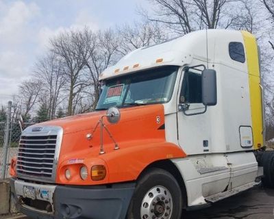 2005 Freightliner Century 120