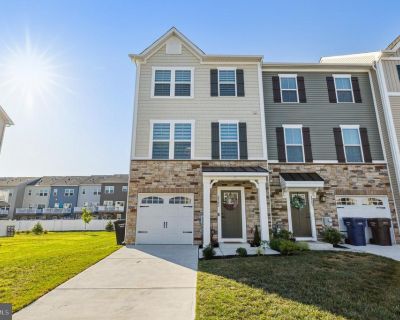 4 Bedroom 3BA 2320 ft Apartment For Rent in Clarksboro, NJ