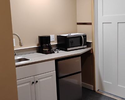 Keith (Has an Apartment) on iROOMit. Room in the 1 Bedroom 1BA Apartment...