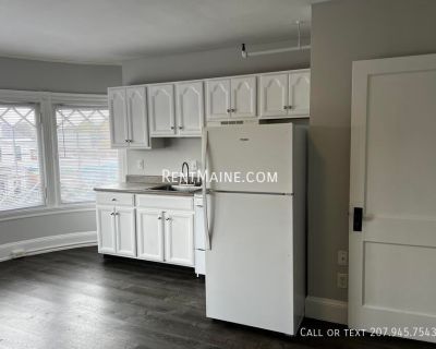 145 Union St. Apt.. Available Now - Spacious Studio apartment in downtown Bangor! - Freshly Painted throughout the unit. - New Refrigerator. - Open concept layout with a nice updated bathroom. $900/Month includes electric, heat and hot water, 6-month lease with a 12-month Renewal Option, First Month Rent + Security Deposit due at Occupancy, No pets, One Off-Street Parking Spot, Non-Smoking buil...