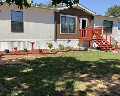 3 Bedroom 2BA 1456 ft Mobile Home For Sale in DENISON, TX