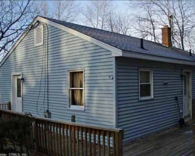 3 Bedroom 1BA 1090 ft Apartment For Rent in Moosup, CT