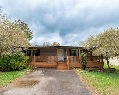 2 Bedroom 2BA 960 ft Manufactured Home For Sale in CHICKAMAUGA, GA