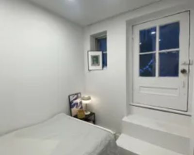 248 sqft Room for Rent in Montreal, QC