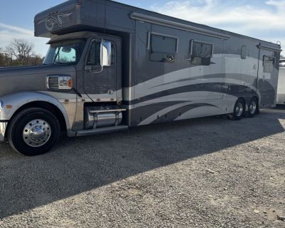 2011 Freightliner Coronado motorhome