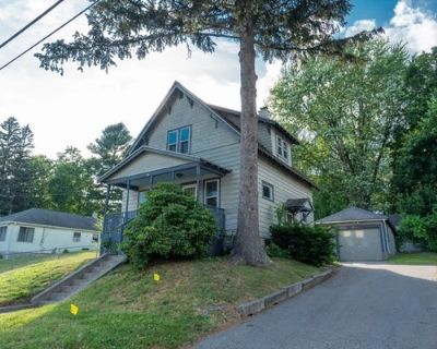 2 Bedroom 2BA 1148 ft Single Family Home For Sale in WORCESTER, MA