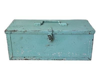 1950s Vintage Large & Heavy Teal Turquoise Green-Blue Metal Tool Chest 21 D cor Good vintage condition. Hinges and all hardware work fine. Length 21 Width 9 Height 9 Weight 14lbs Circa 1950-60s. Dimensions 21 W 9 D 9 H Styles American Mid-Century Modern Period 1950s Country of Origin United States Item Type Vintage, Antique or Pre-owned Shop Sustainably with Chairish Materials Metal Condition G...