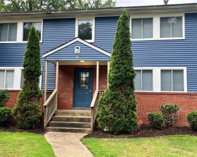 2 Bedroom 1BA 850 ft Apartment For Rent in Portsmouth, VA