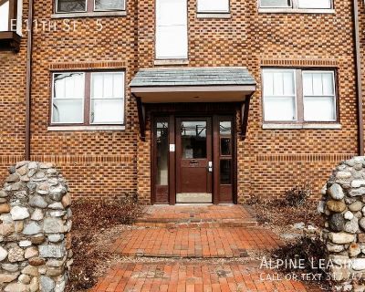 1BA Pet-Friendly Apartment For Rent in Indianapolis, IN