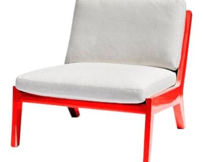 Portofino Outdoor Lounge Chair by the Drawing Room Atl - Handcrafted Mahogany in Premium Yacht Finish: Classic Red - Modern Outdoor Furniture