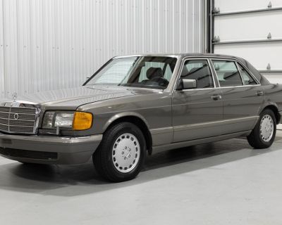 Used 1988 Mercedes-Benz 560-Class SEL 2WD Automatic
