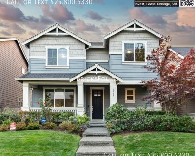 4 Bedroom 2BA 2464 ft Pet-Friendly Single-family home For Rent in Redmond, WA