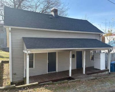 3 Bedroom 2BA 1511 ft Single Family Home For Sale in DURHAM, NC