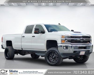 2019 Chevrolet Silverado 2500HD 4X4 LTZ 4DR Crew Cab SB