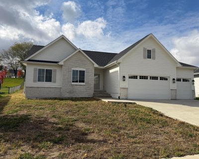 3 Bedroom 1BA 1862 ft Single Family House For Sale in Waukee, IA