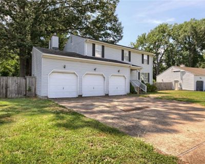 4 Bedroom 2BA 2246 ft Apartment For Rent in Hampton, VA