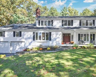 5 Bedroom 4BA 3464 ft Single Family Home For Sale in WINDSOR, CT
