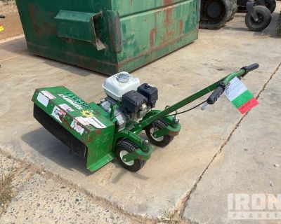 2016 E-Z Trench BE400 Bed Edger
