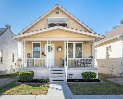 3 Bedroom 1BA 1073 ft Single Family Home For Sale in ST LOUIS, MO