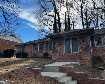 3 Bedroom 2BA 1100 ft Apartment For Rent in Atlanta, GA