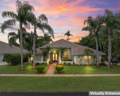 4 Bedroom 2BA 2477 ft Single Family House For Sale in Wellington, FL