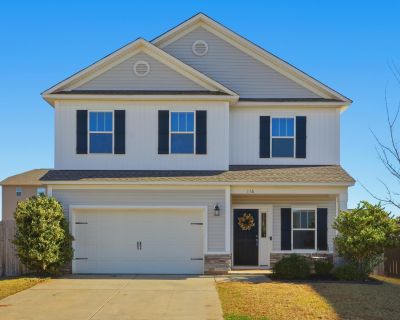 4 Bedroom 2BA 1800 ft Single Family House For Sale in Pendleton, SC