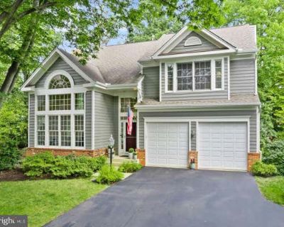 4 Bedroom 4BA 4407 ft Single Family Home For Sale in RESTON, VA