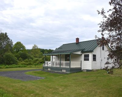 2 Bedroom 1BA 1452 ft Single Family House For Sale in Washington, VT