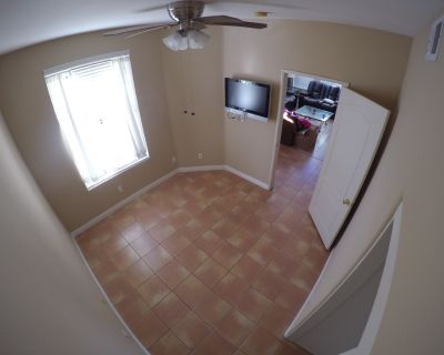 - Female only, male please avoid, absolutely no male
- One person only
- We do not allow pets 
- Room will be furnished

We are looking for a CLEAN tenant who will clean after themselves and keep both your private and common area clean

Rent includes: 
-Fast Internet Wifi access 
-Utilities, Clean Filtered Mineral Water, Water Softener 
-laundry Room 
-Light Use of Kitchen 
-Use of ...