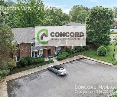 3 Bedroom 2BA Pet-Friendly Apartment For Rent in Greensboro, NC