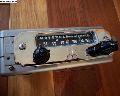 Restored Motorola 5M Big M - 1955