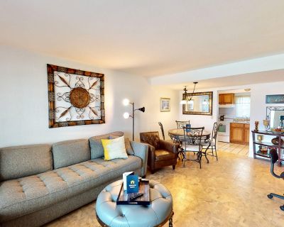 2 Bedroom 1.5BA Condo Vacation Rental in Atlantico 32, Daytona Beach, FL