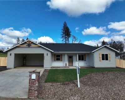 3 Bedroom 3BA 1479 ft Furnished Single Family Home For Sale in PARADISE, CA