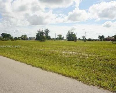 Land For Sale in CAPE CORAL, FL