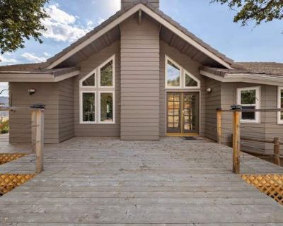 4 Bedroom 4BA 3825 ft Single Family Home For Sale in TEHACHAPI, CA